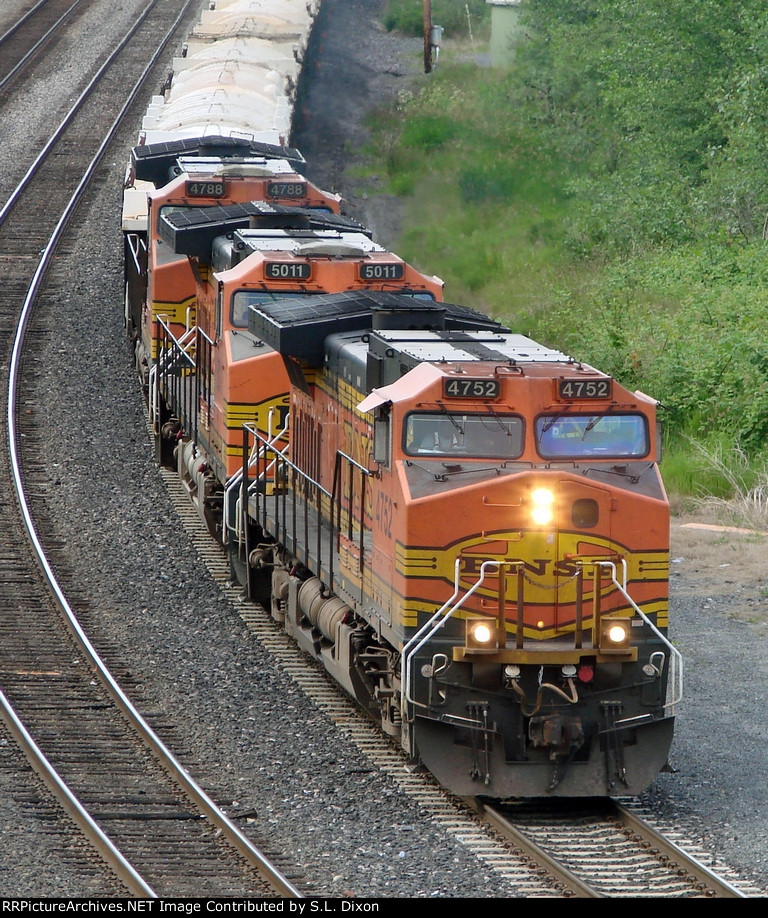 BNSF 4752 East